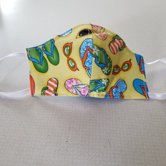 Face Masks with filters - Picture 1 of 2